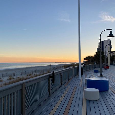 Camelot By The Sea Ocean Front Condo マートルビーチ エクステリア 写真