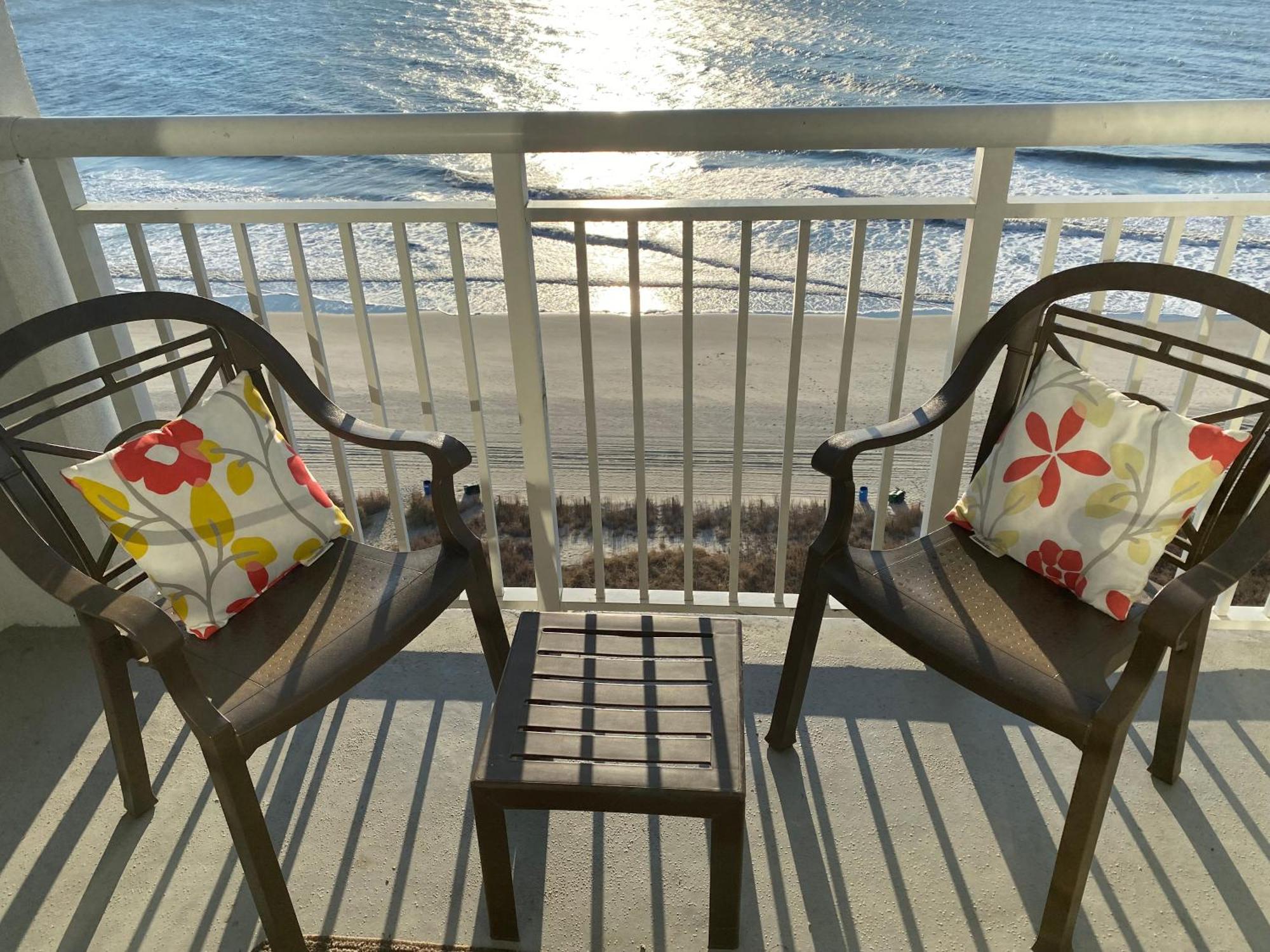Camelot By The Sea Ocean Front Condo マートルビーチ エクステリア 写真
