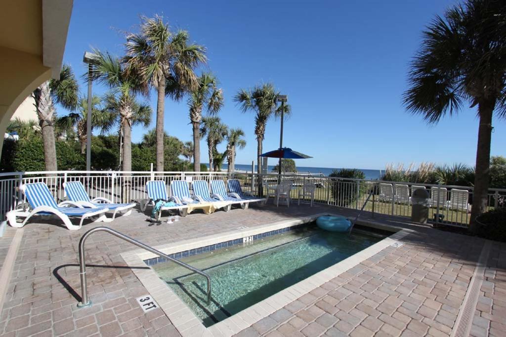 Camelot By The Sea Ocean Front Condo マートルビーチ エクステリア 写真