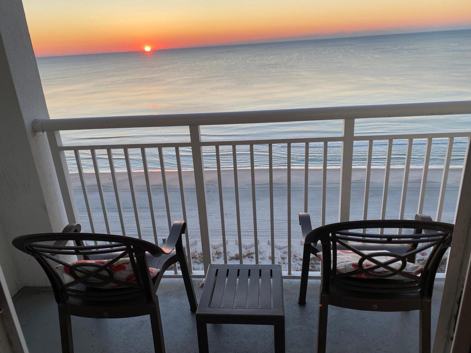 Camelot By The Sea Ocean Front Condo マートルビーチ エクステリア 写真