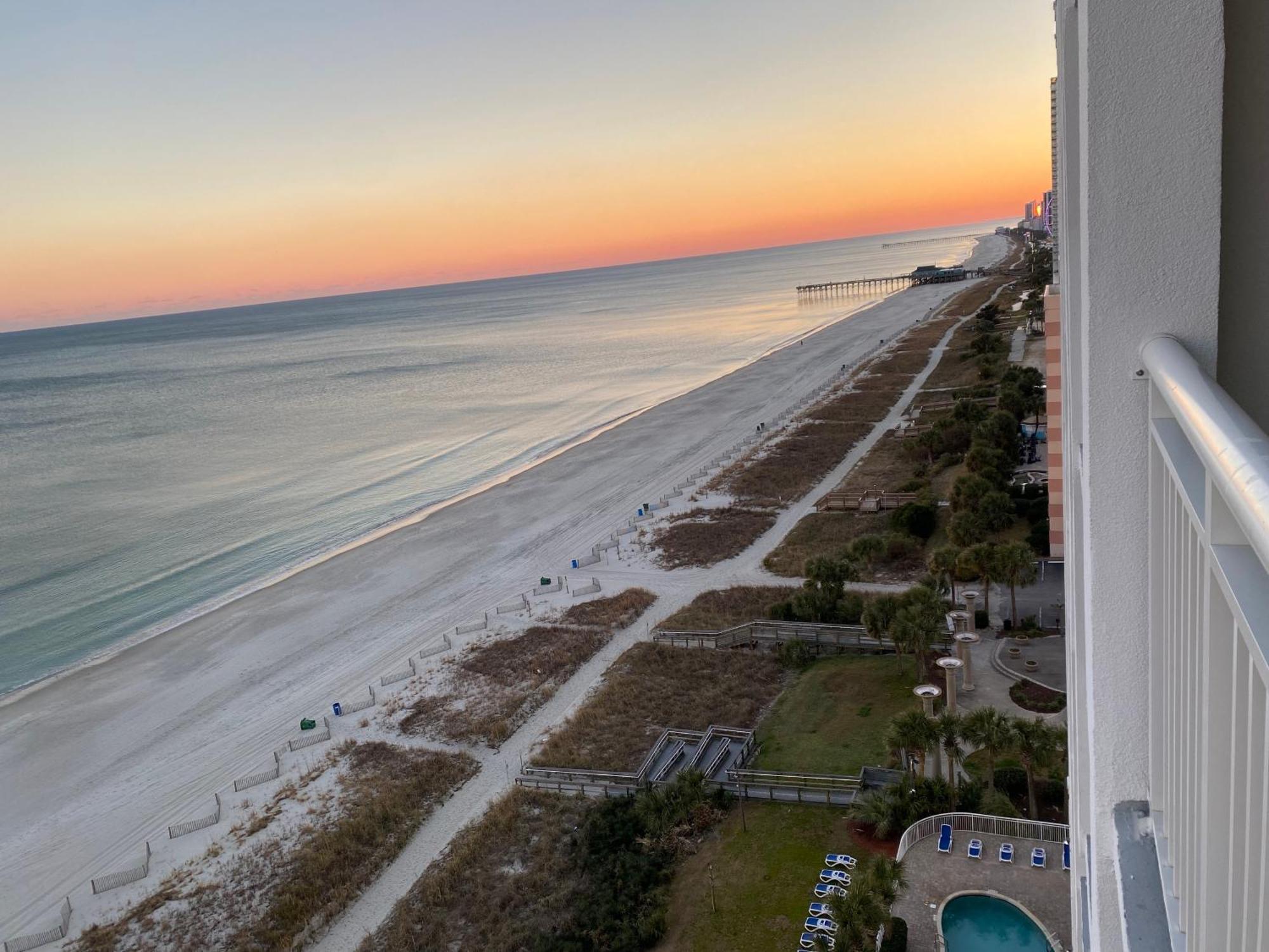 Camelot By The Sea Ocean Front Condo マートルビーチ エクステリア 写真