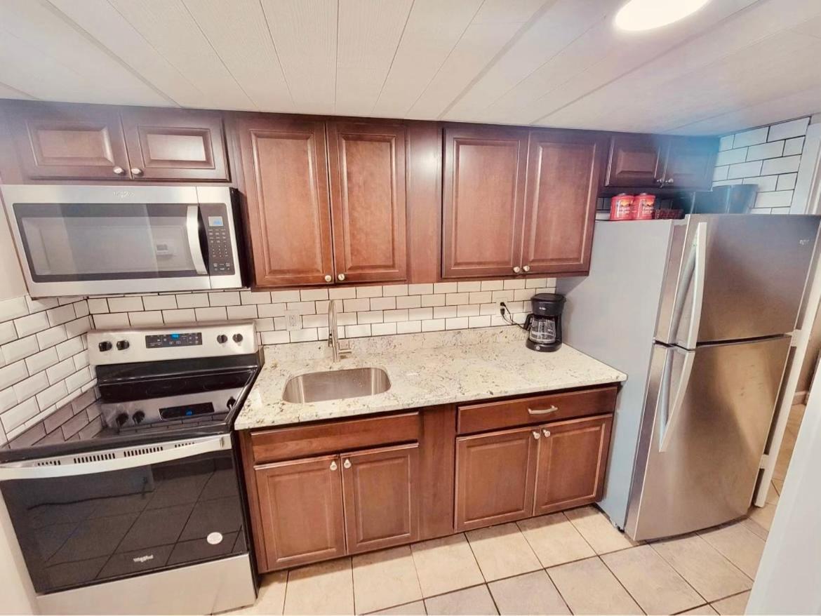 Camelot By The Sea Ocean Front Condo マートルビーチ エクステリア 写真