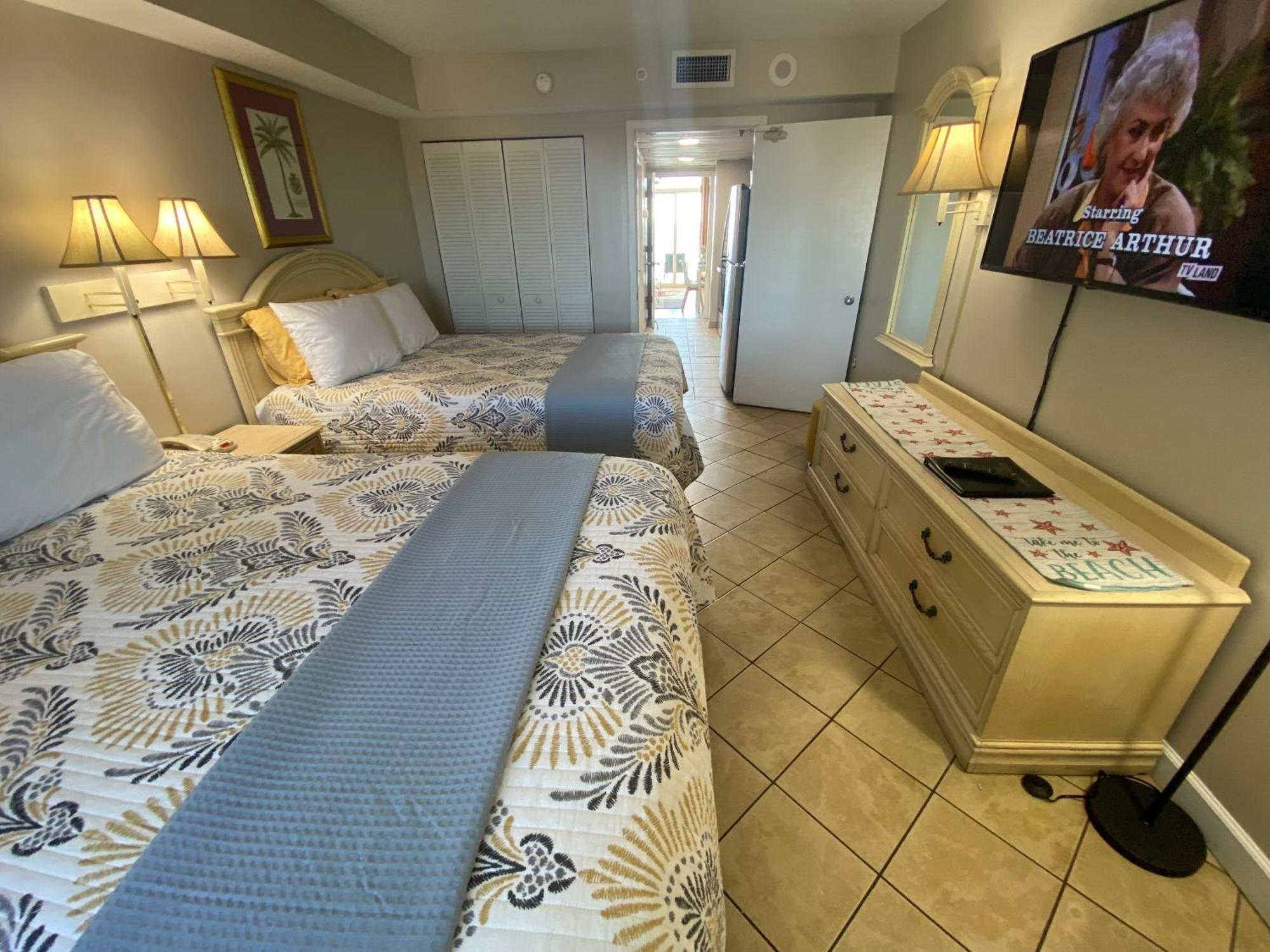 Camelot By The Sea Ocean Front Condo マートルビーチ エクステリア 写真